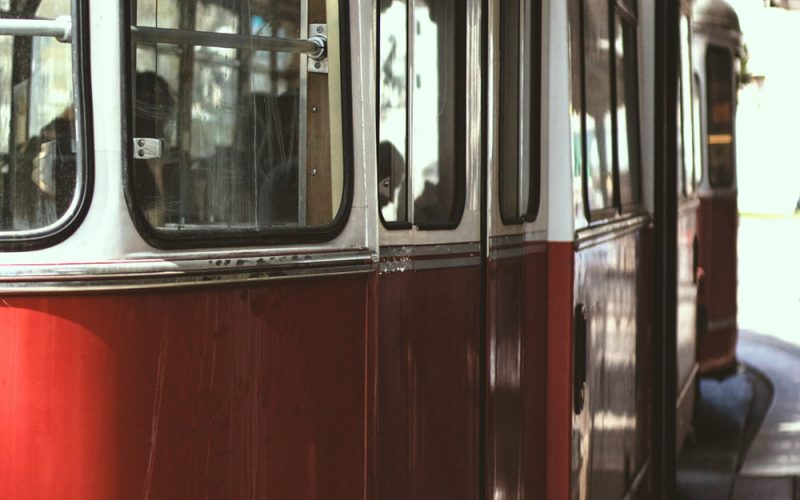 Strassenbahn © edward howell / Unsplash Strassenbahn © edward howell / Unsplash